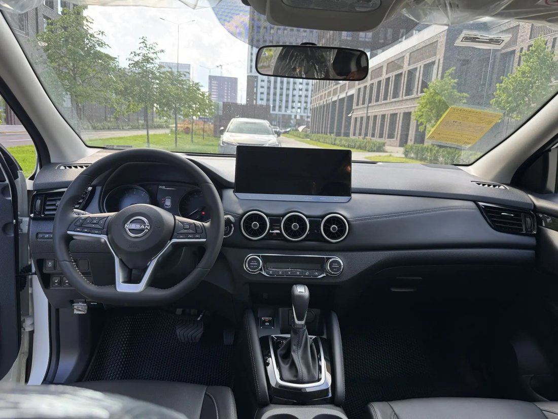 Салон Nissan Qashqai после выдачи клиенту